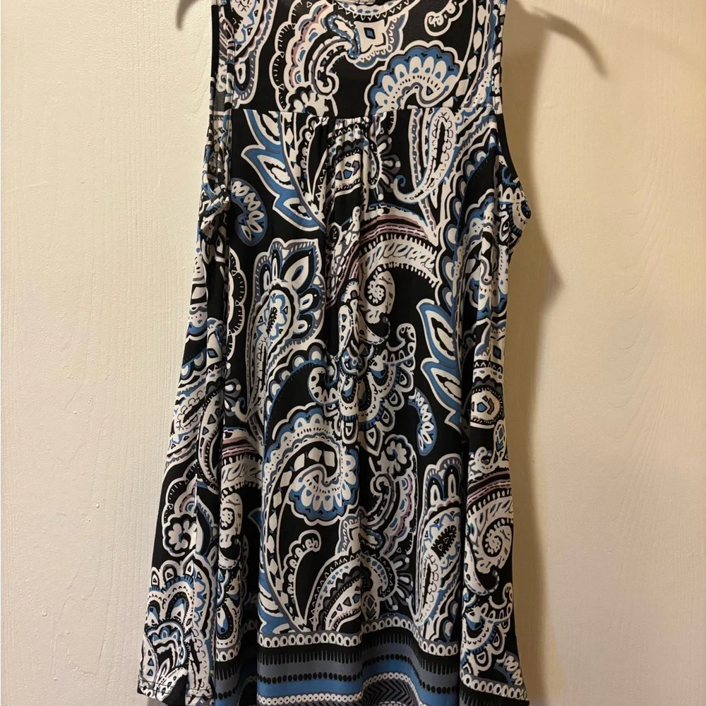 Lildy Printed Pocket Sleeveless Tunic - Black & Blue Paisley - Picture 2 of 4